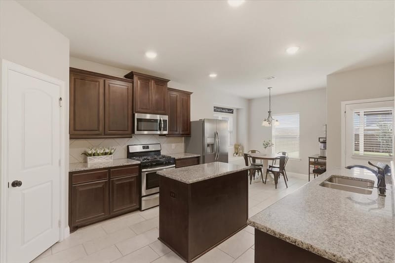 2918 Winchester Avenue, Melissa TX 75454 - Photo 11