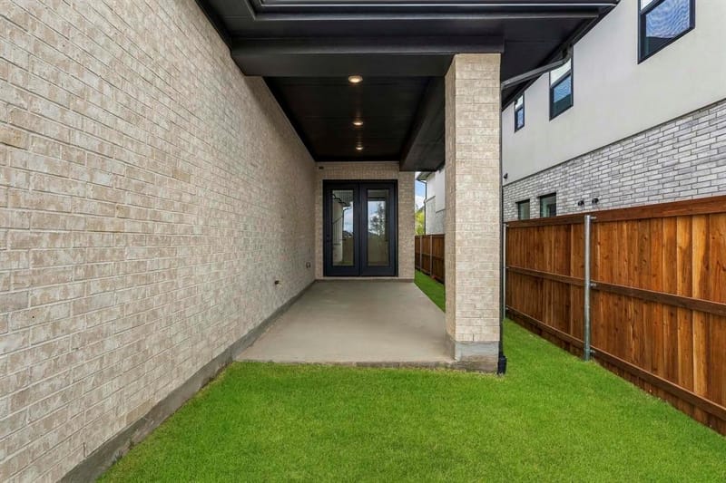 15593 Swallowtail Street, Frisco TX 75035 - Photo 31