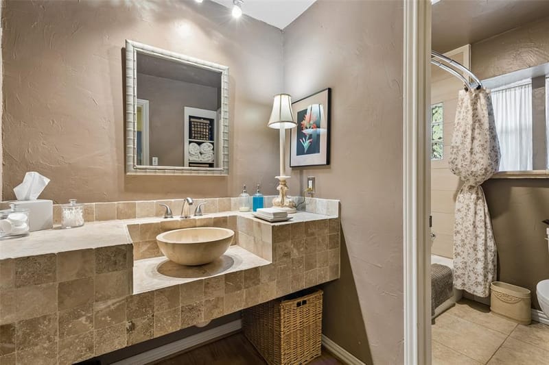 13121 Halwin Circle, Dallas TX 75243 - Photo 11