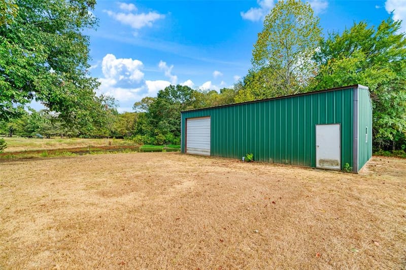 1965 County Road 44250, Powderly TX 75473 - Photo 23