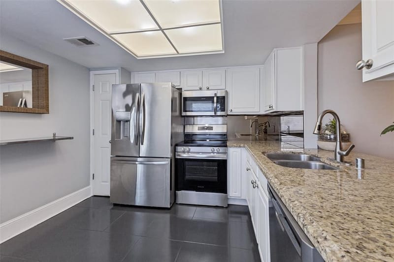 10207 Regal Oaks Drive # 210, Dallas TX 75230 - Photo 6