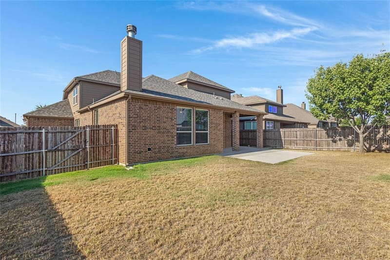 288 Hilltop Drive, Justin TX 76247 - Photo 36