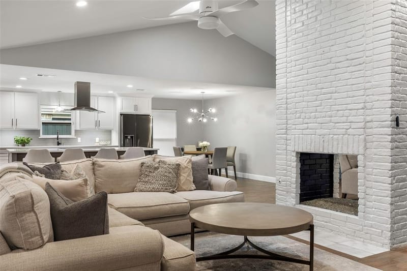 6639 Clearhaven Circle, Dallas TX 75248 - Photo 3