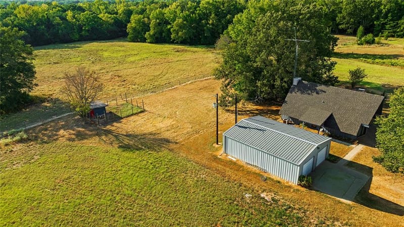 6517 County Road 45600, Blossom TX 75416 - Photo 36