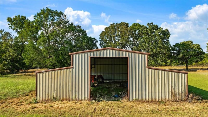 6517 County Road 45600, Blossom TX 75416 - Photo 30