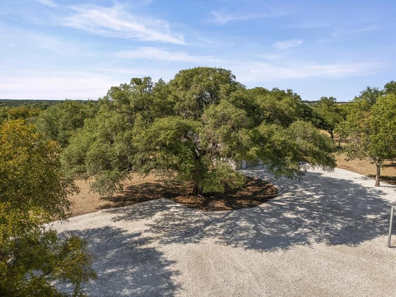 314 Bend Of The Bosque Road, China Spring TX 76633 - Photo 23