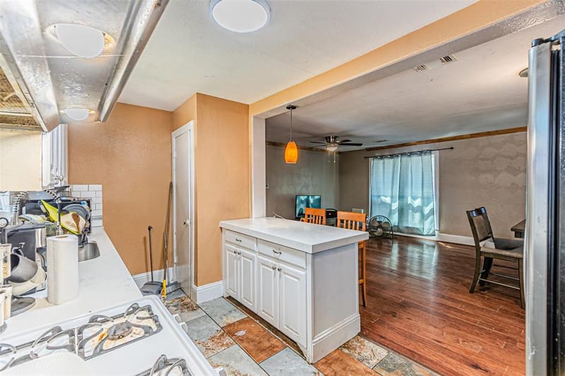 305 Chandler Drive, Garland TX 75040 - Photo 11