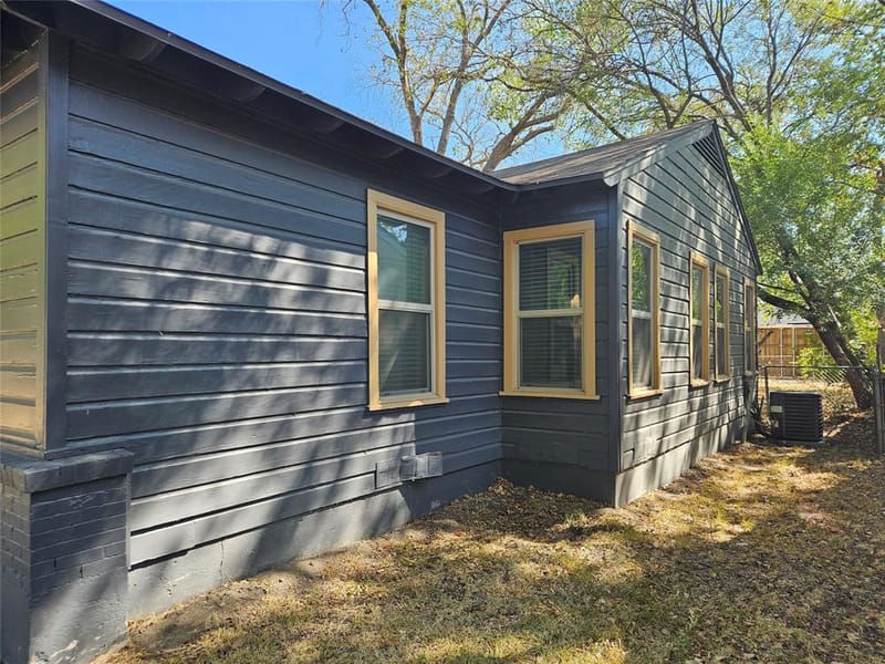 10630 Newcombe Drive, Dallas TX 75228 - Photo 3