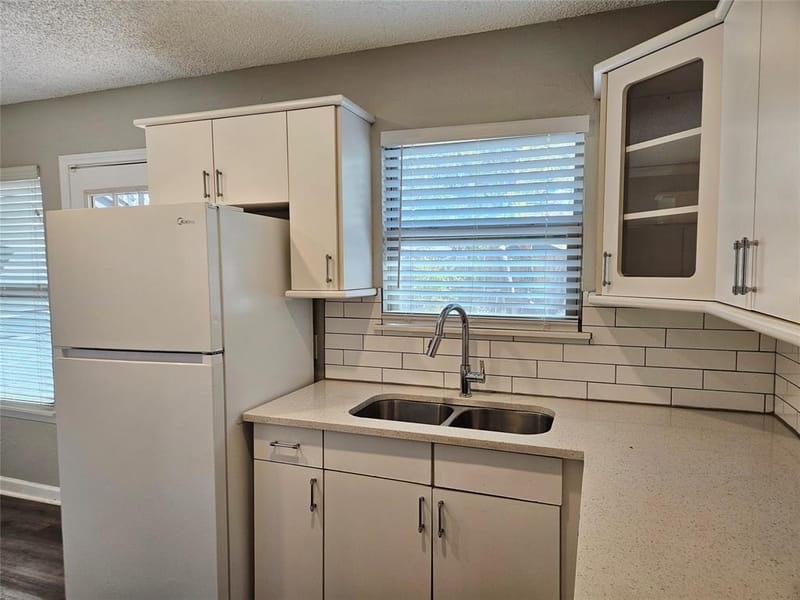 10630 Newcombe Drive, Dallas TX 75228 - Photo 10