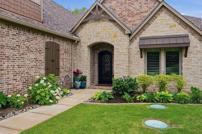 613 Kiowa Drive W, Lake Kiowa TX 76240 - Photo 3