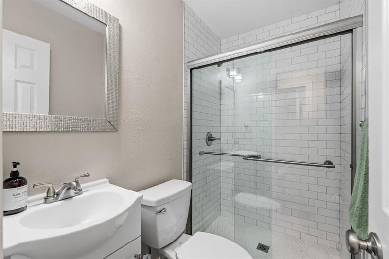 2909 Ryan Place Drive, Fort Worth TX 76110 - Photo 20