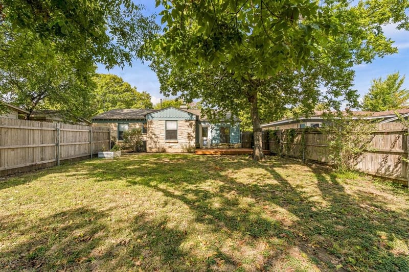 2909 Ryan Place Drive, Fort Worth TX 76110 - Photo 34
