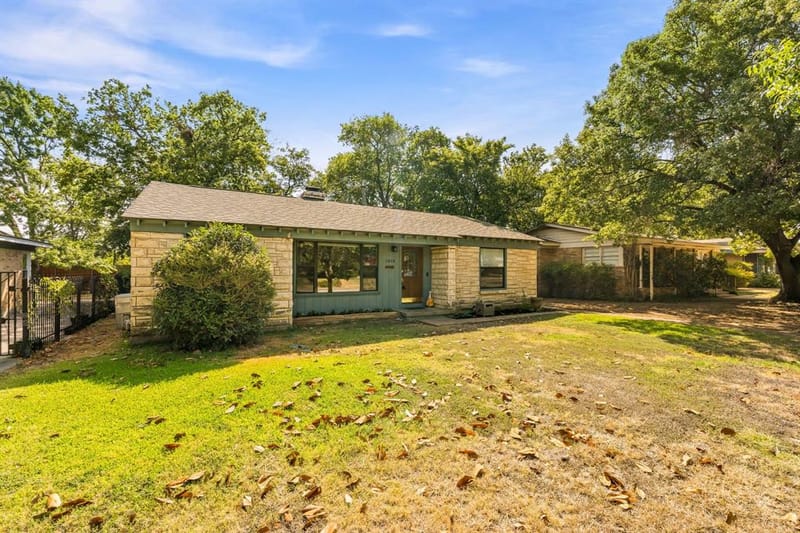 2909 Ryan Place Drive, Fort Worth TX 76110 - Photo 38