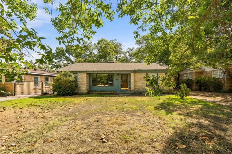 2909 Ryan Place Drive, Fort Worth TX 76110 - Photo 37