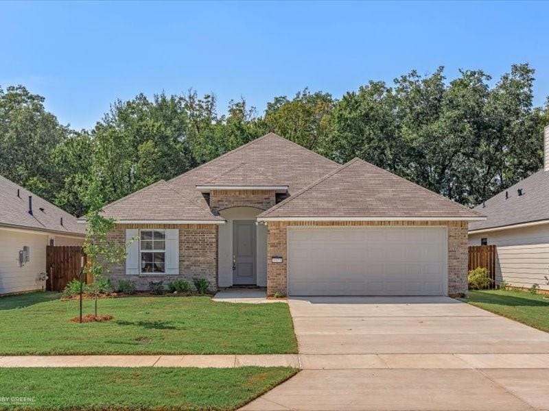 3373 Grand Lake Drive, Bossier City LA 71111