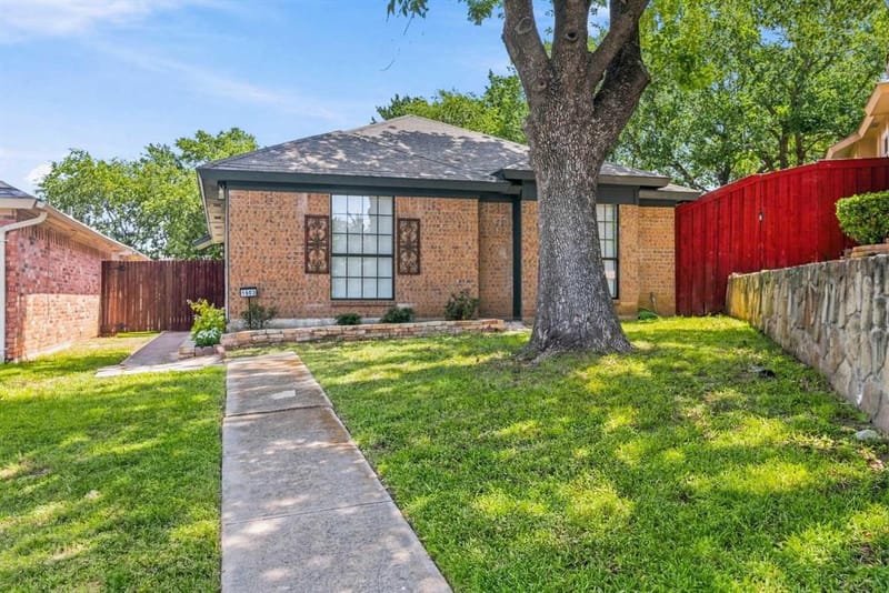 1803 Sherwood Place, Carrollton TX 75006