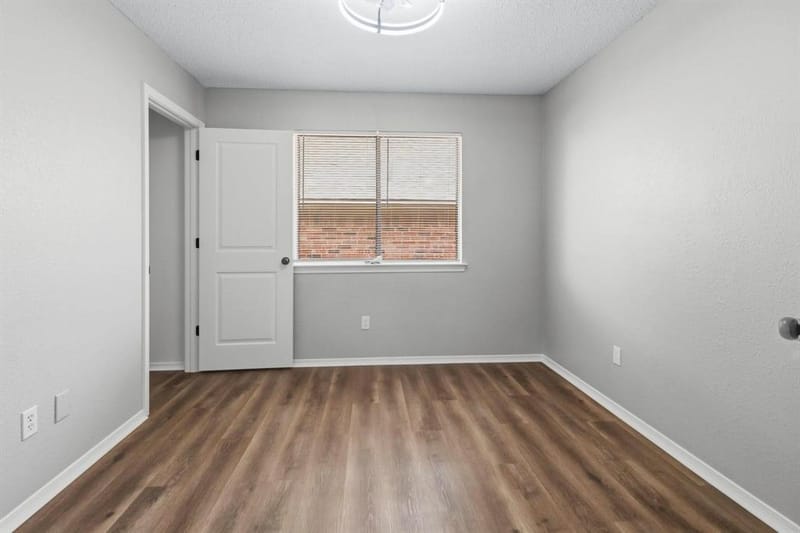 1803 Sherwood Place, Carrollton TX 75006 - Photo 20