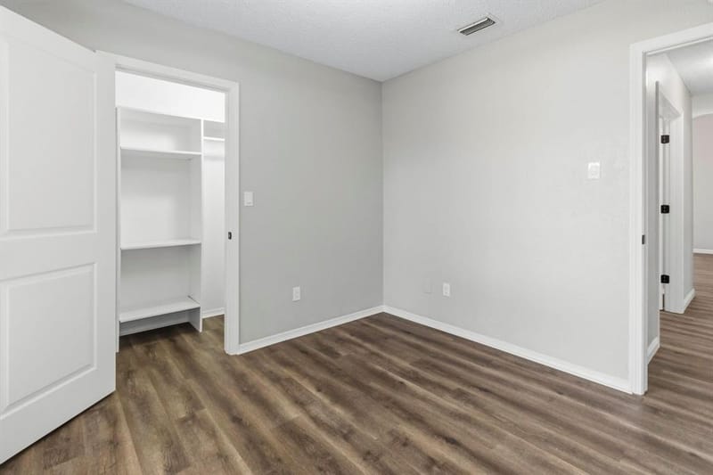 1803 Sherwood Place, Carrollton TX 75006 - Photo 15