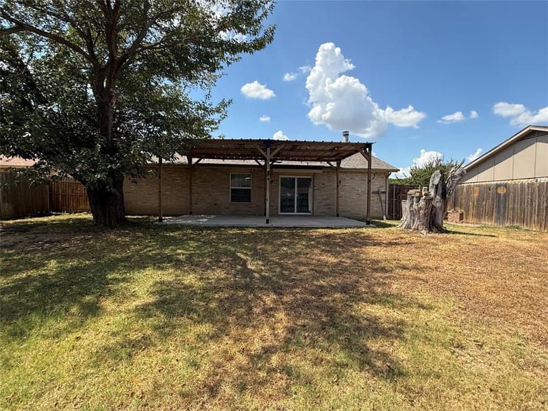 355 Ridgecrest Drive, Saginaw TX 76179 - Photo 17