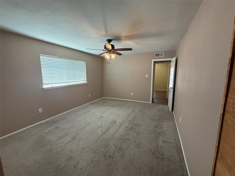 355 Ridgecrest Drive, Saginaw TX 76179 - Photo 9