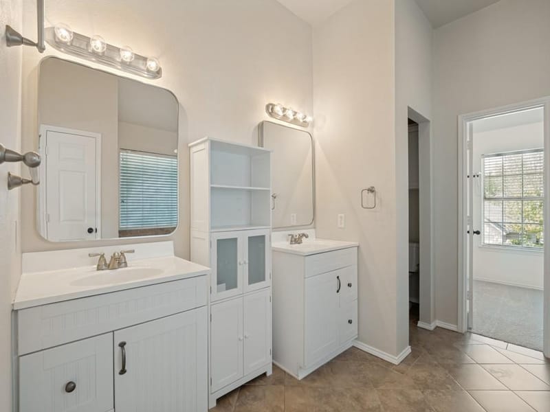 307 Mary Pat Drive, Grand Prairie TX 75052 - Photo 20