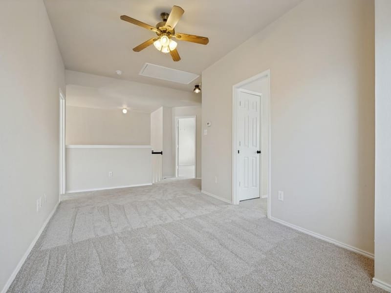 307 Mary Pat Drive, Grand Prairie TX 75052 - Photo 14