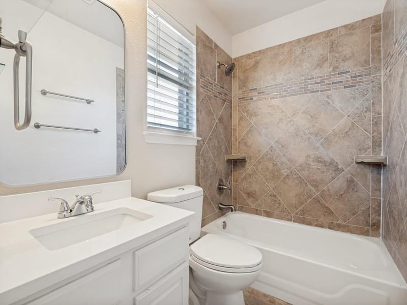 307 Mary Pat Drive, Grand Prairie TX 75052 - Photo 18