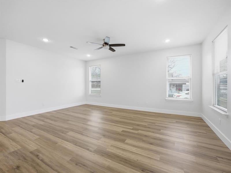 108 N Couch Street, Italy TX 76651 - Photo 10