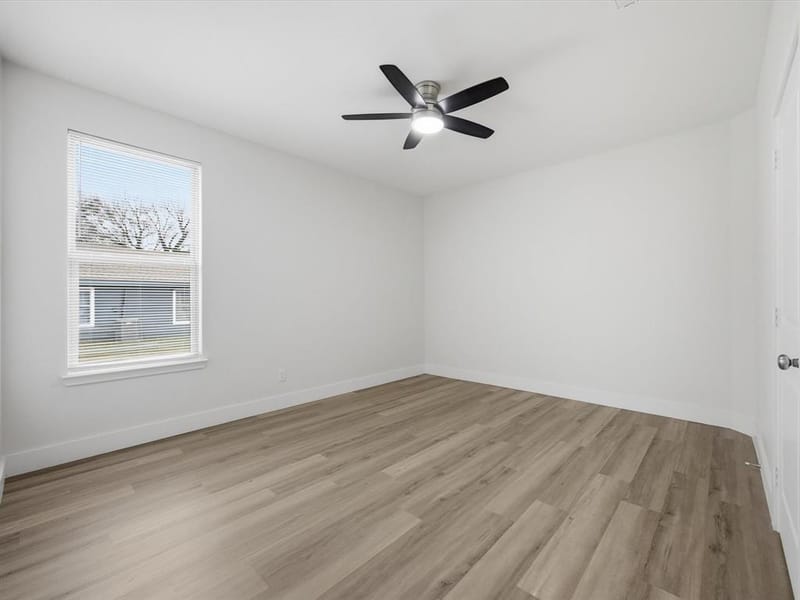 108 N Couch Street, Italy TX 76651 - Photo 14