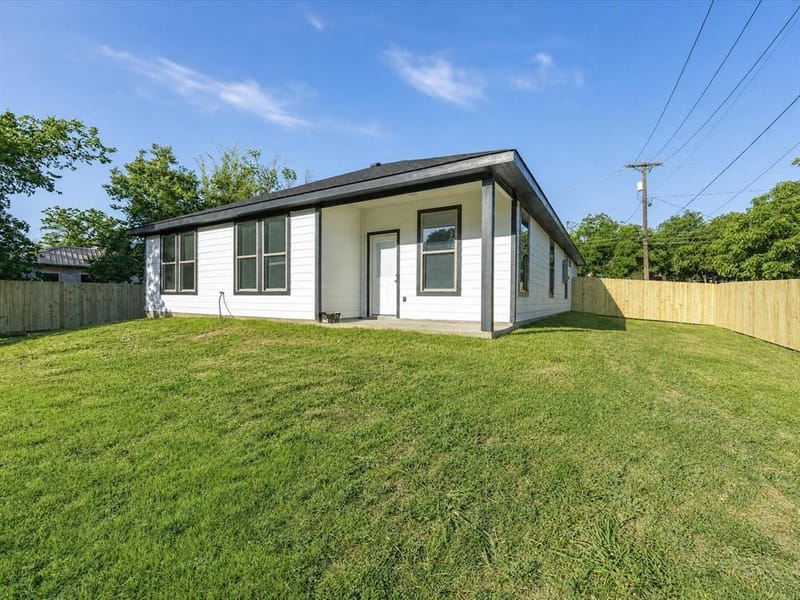 108 N Couch Street, Italy TX 76651 - Photo 21