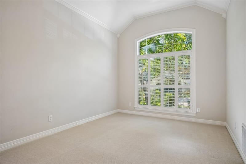 6722 Clear Springs Circle, Garland TX 75044 - Photo 9