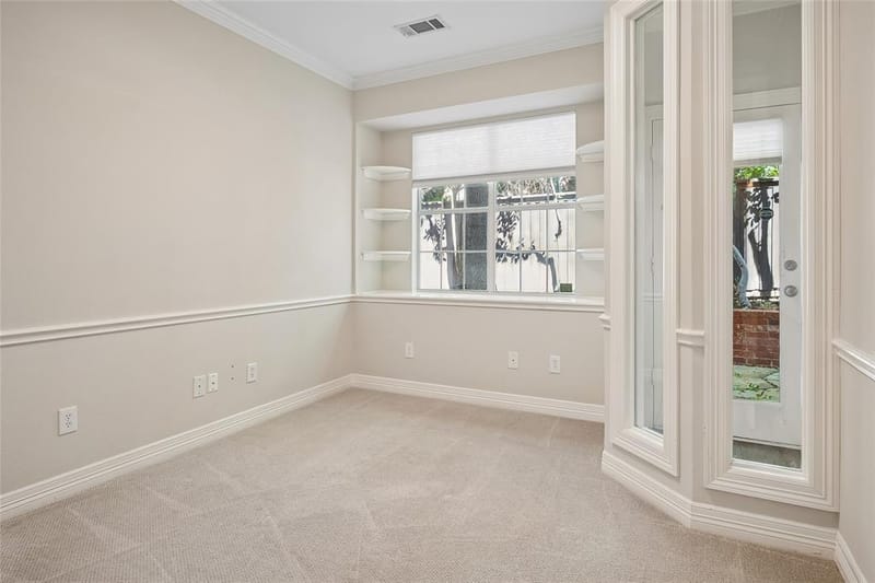 6722 Clear Springs Circle, Garland TX 75044 - Photo 15