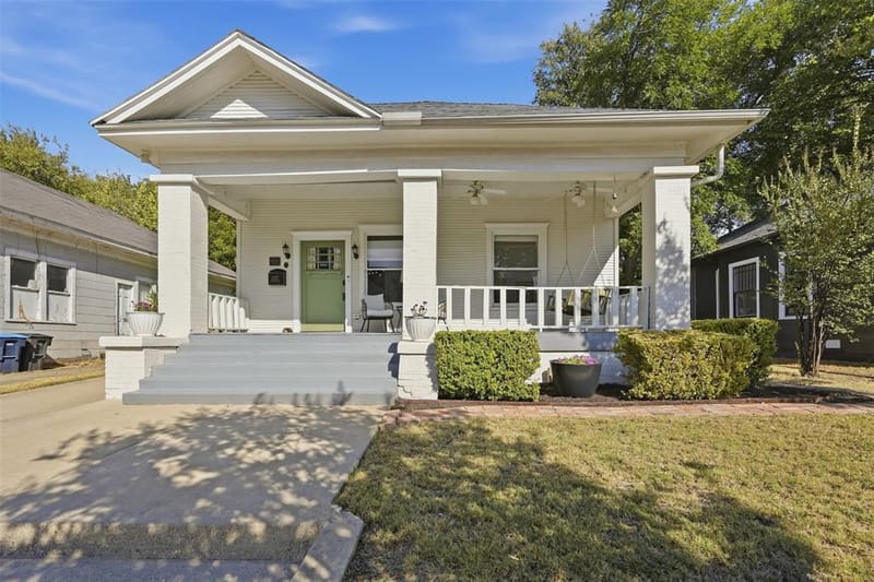 2227 College Avenue, Fort Worth TX 76110