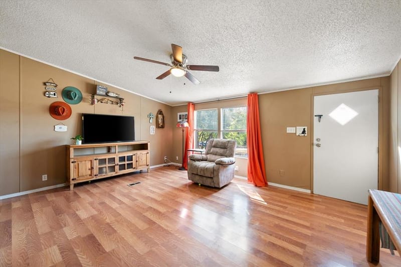309 SE County Road 3048a, Corsicana TX 75109 - Photo 8