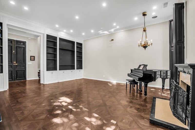 3802 S Versailles Avenue, Dallas TX 75209 - Photo 6