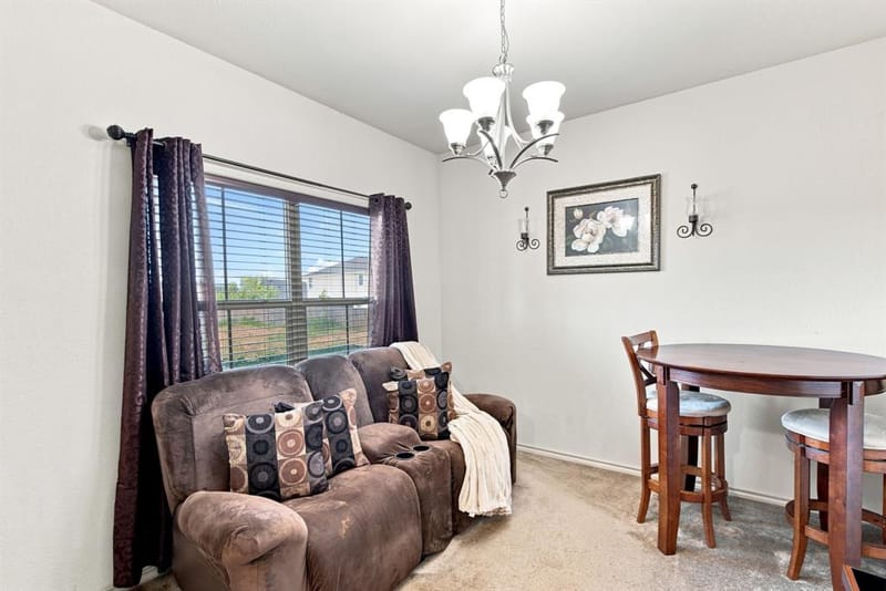 7101 Creighton Court, Fort Worth TX 76120 - Photo 5