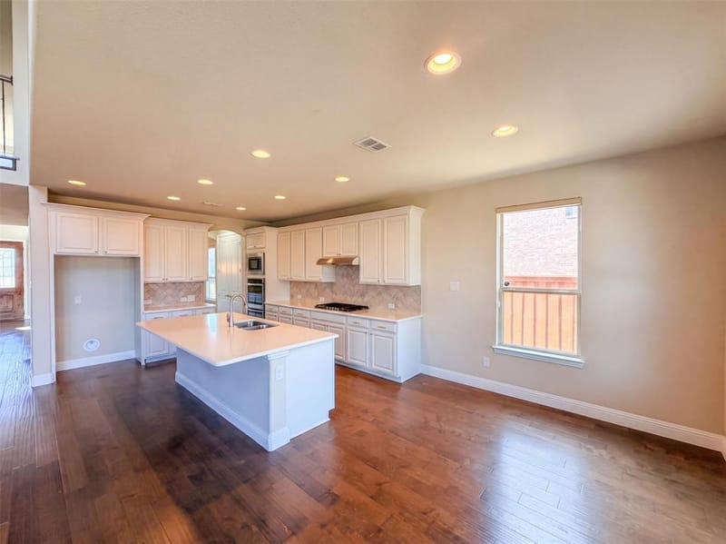 1621 Liberty Way Trail, St. Paul TX 75098 - Photo 2
