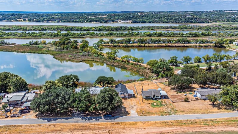 2308 Long Creek Court, Granbury TX 76049 - Photo 30