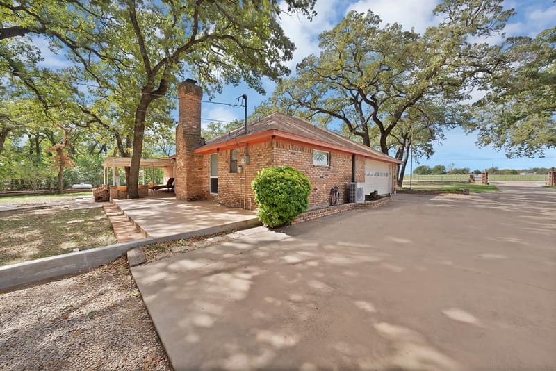 725 Greenwood Cut Off Road, Weatherford TX 76088 - Photo 40