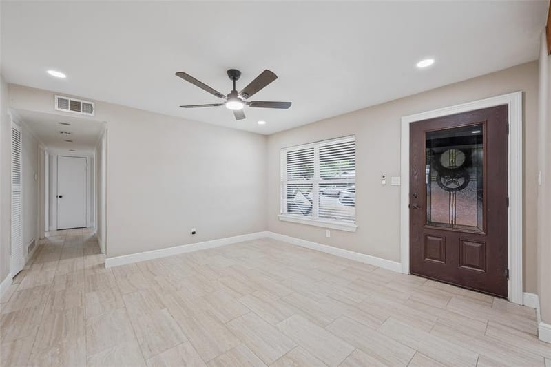 3584 Regal Road, Fort Worth TX 76111 - Photo 2