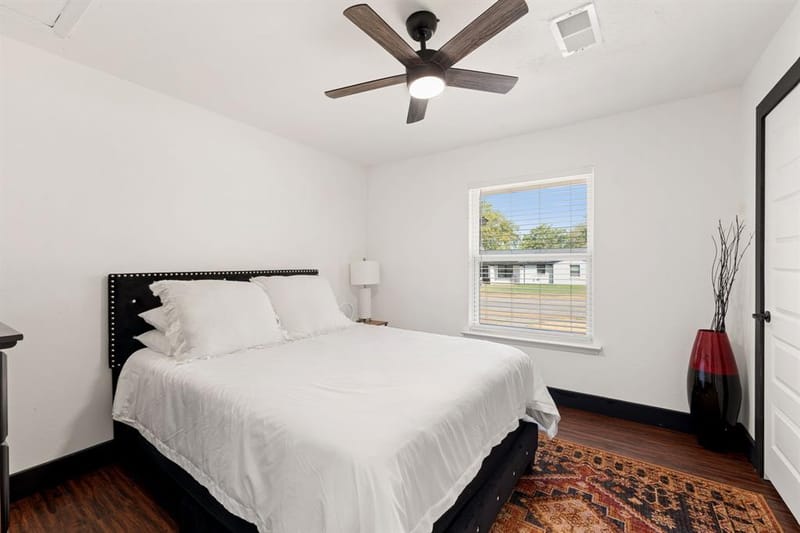 13640 Purple Sage Road, Dallas TX 75240 - Photo 23