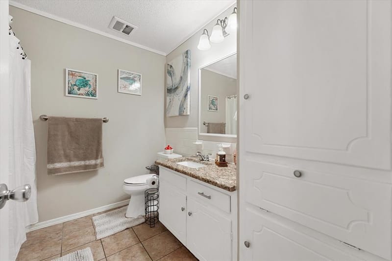 6054 Dunson Drive, Watauga TX 76148 - Photo 11