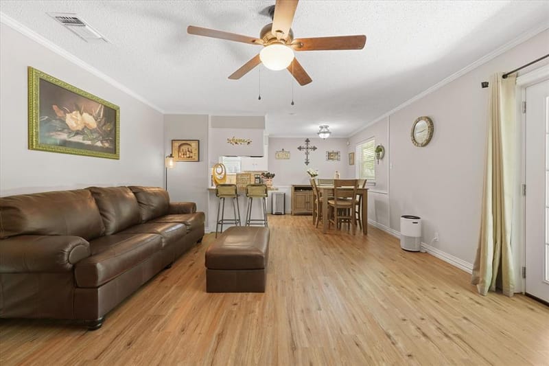 6054 Dunson Drive, Watauga TX 76148 - Photo 8
