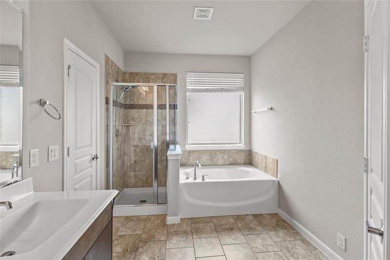 801 Oriel Circle, Fort Worth TX 76036 - Photo 13