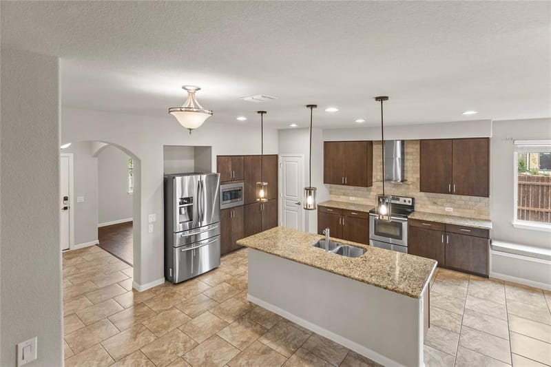 801 Oriel Circle, Fort Worth TX 76036 - Photo 7
