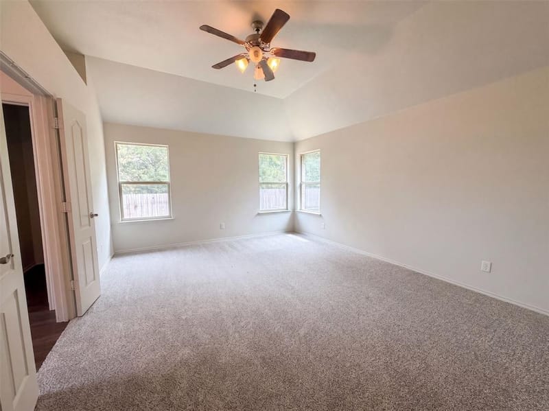 11813 Bellegrove Road, Burleson TX 76028 - Photo 16