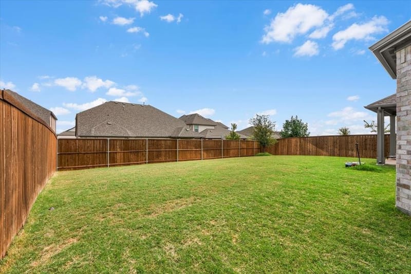 305 Laurel Drive, Justin TX 76247 - Photo 27