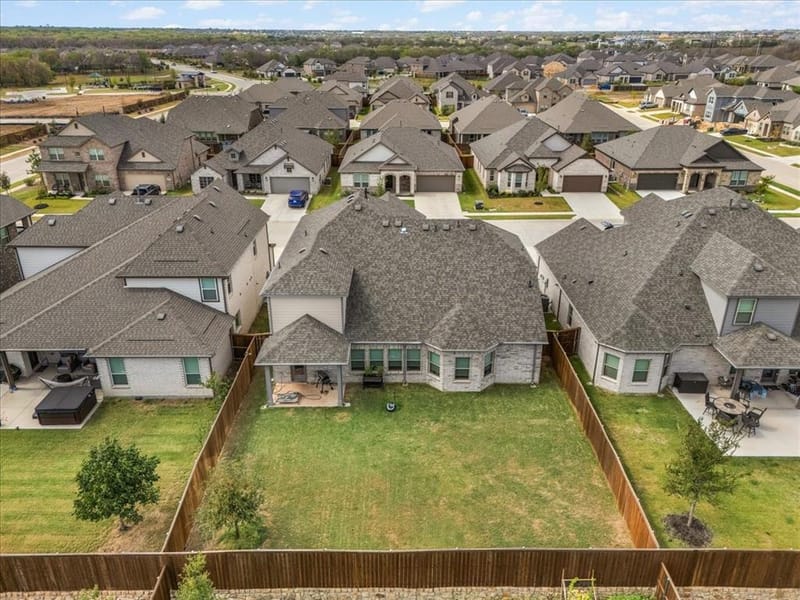 305 Laurel Drive, Justin TX 76247 - Photo 29