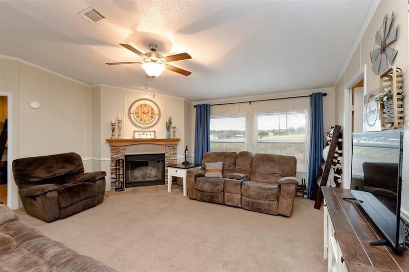 174 Denton Heights Lane, Weatherford TX 76085 - Photo 4