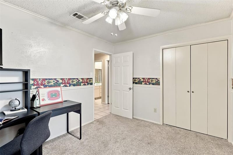 216 Old Hickory Drive, Irving TX 75060 - Photo 26